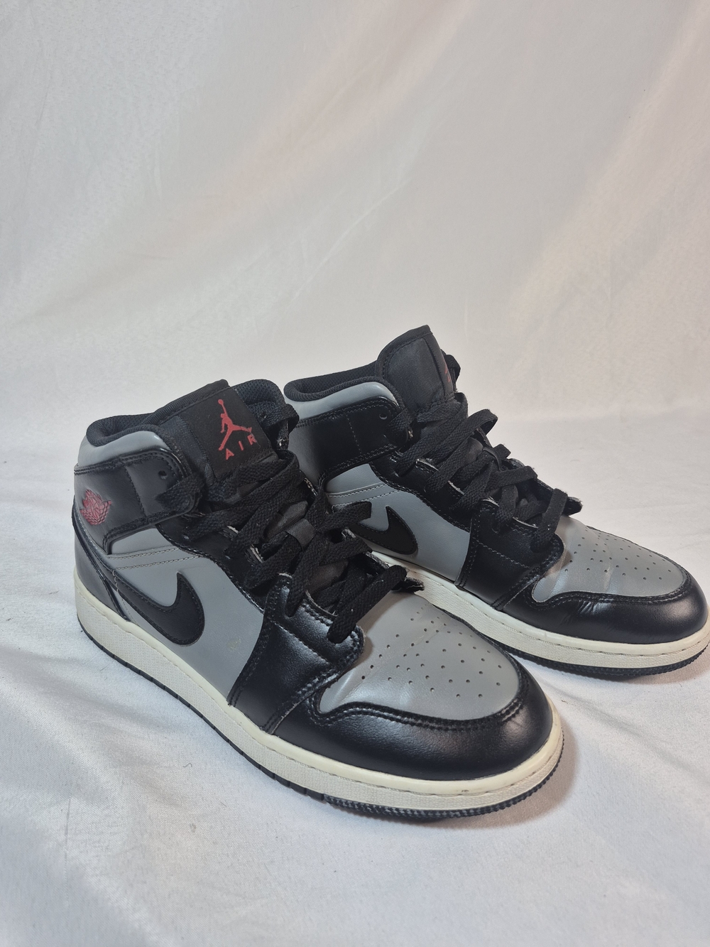 NIKE AIR Jordan 1 Mid-Top Sneakers in Black, Gray with Red Accents